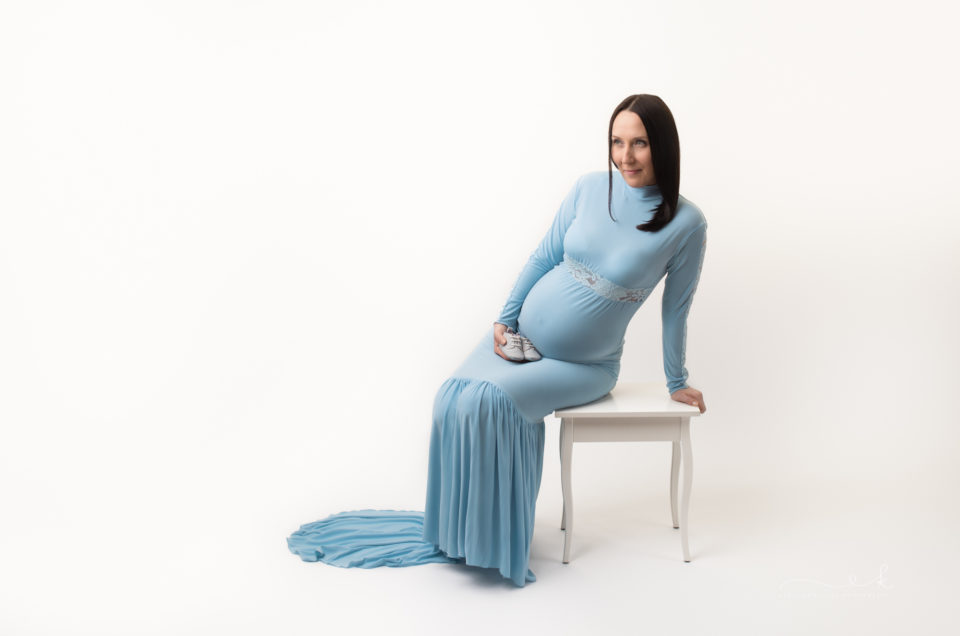 Studyjna mini sesja ciążowa