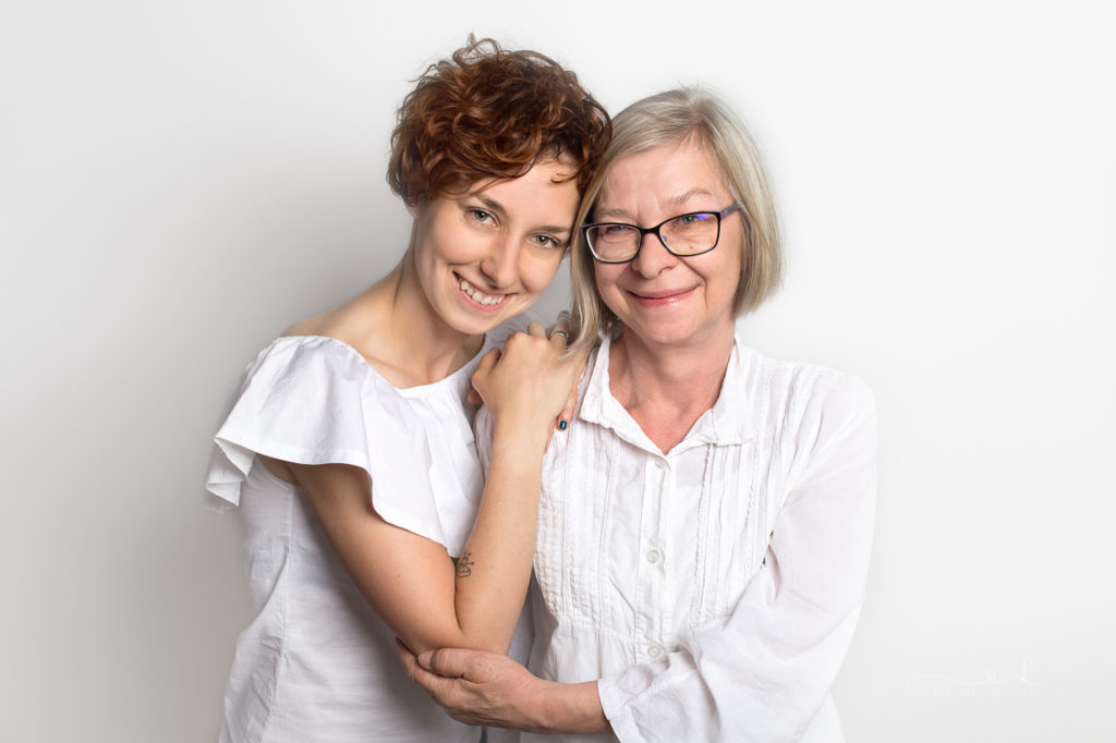 prezent na dzień mamy