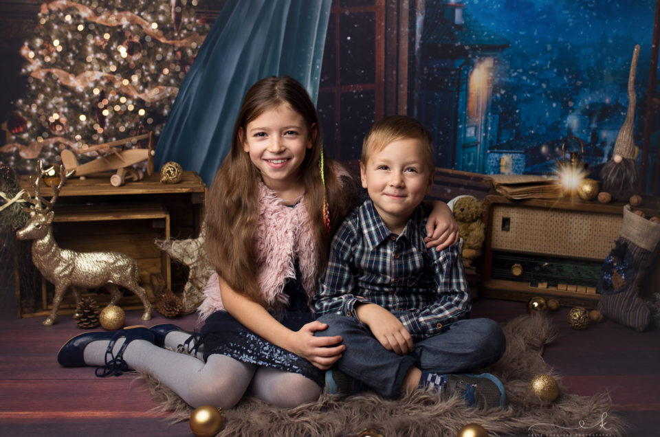 Hania i Henio na mini sesji świątecznej
