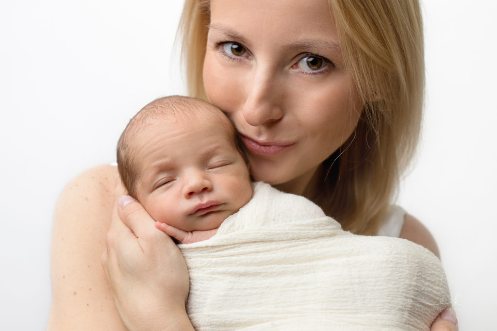 pierwsze dni życia dziecka