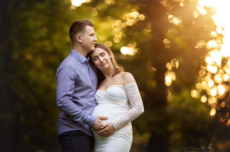 Brzuszkowa sesja plenerowa