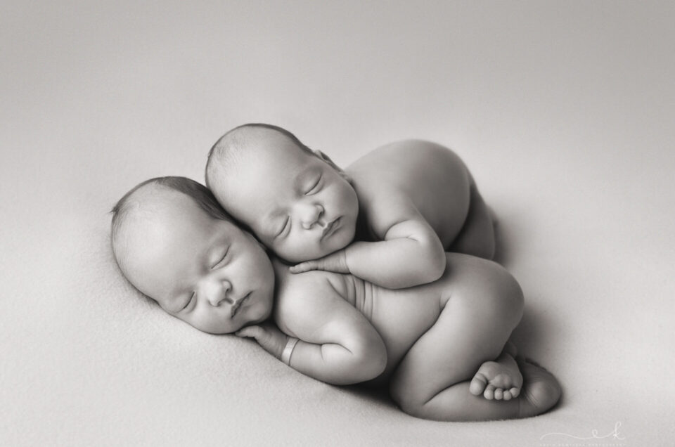 Sesja noworodkowa bliźniaków – Szymek i Tymek
