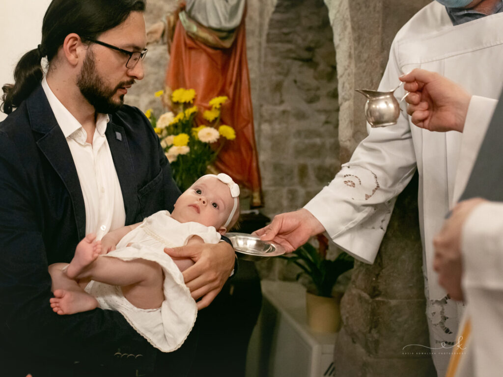 chrzest w kościele św. Wojciecha