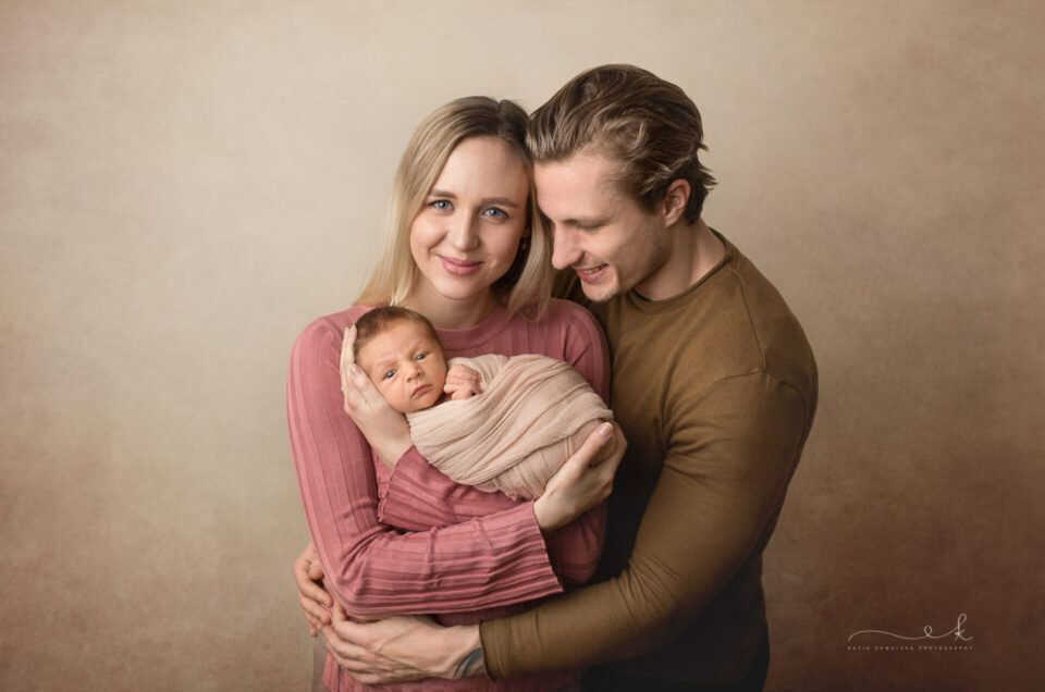 Kiedy najlepiej zrobić sesję noworodkową?