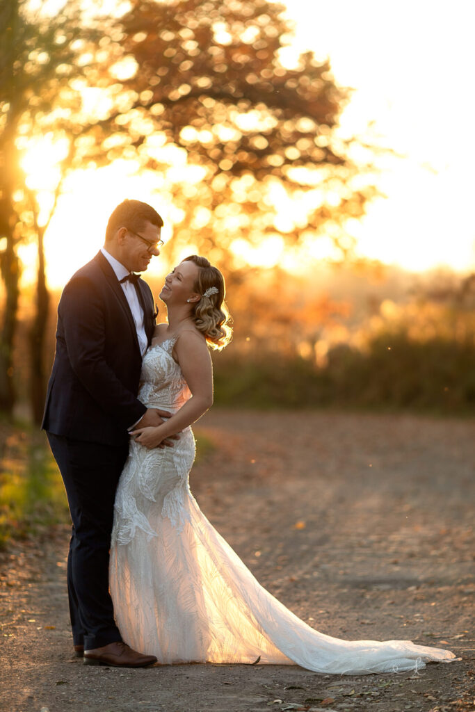 jesienny plener ślubny