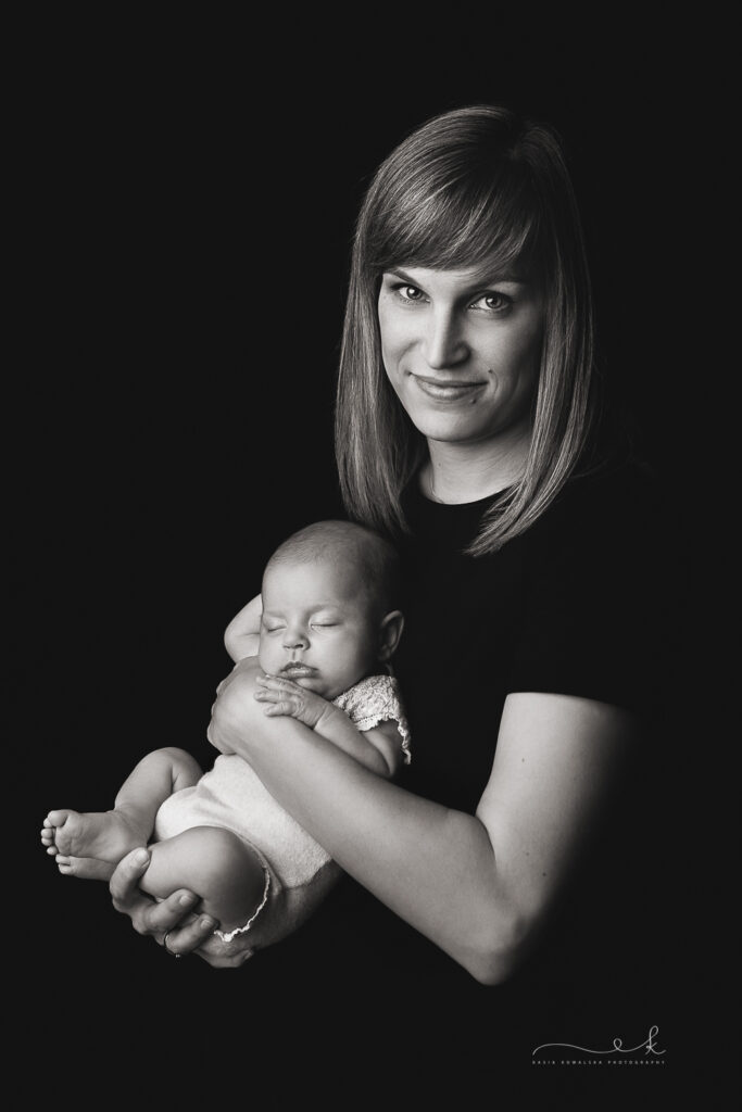 Czy warto zrobić sesję noworodkową u fotografa