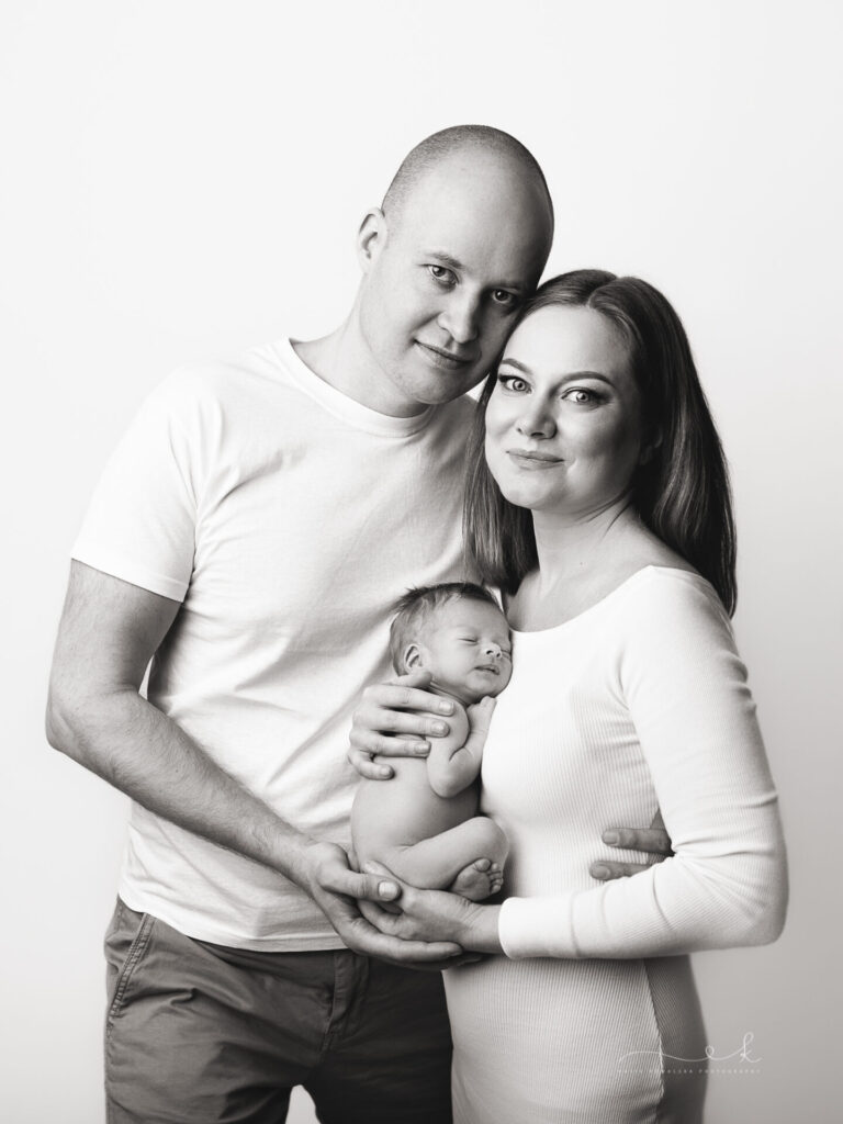 Minimalistyczna sesja noworodkowa Kraków