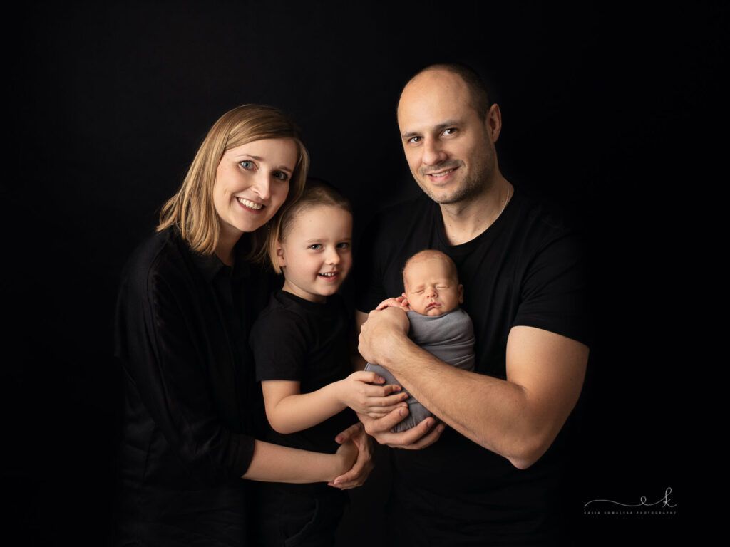 Minimalistyczna sesja noworodkowa w Krakowie
